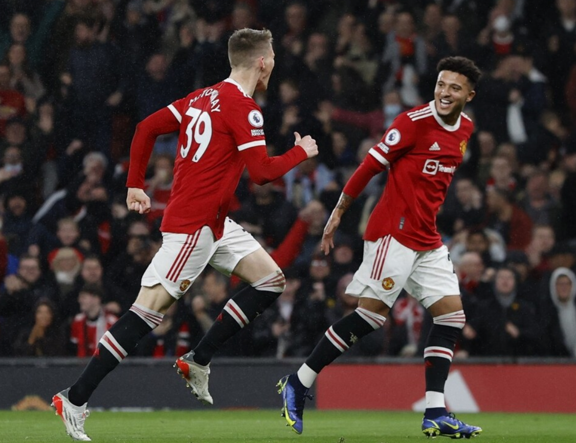 赛地聚焦：葡超赛后热度飙升，新疆广汇单刀错失，赛场秩序良好，赛程密集仍需轮换的简单介绍